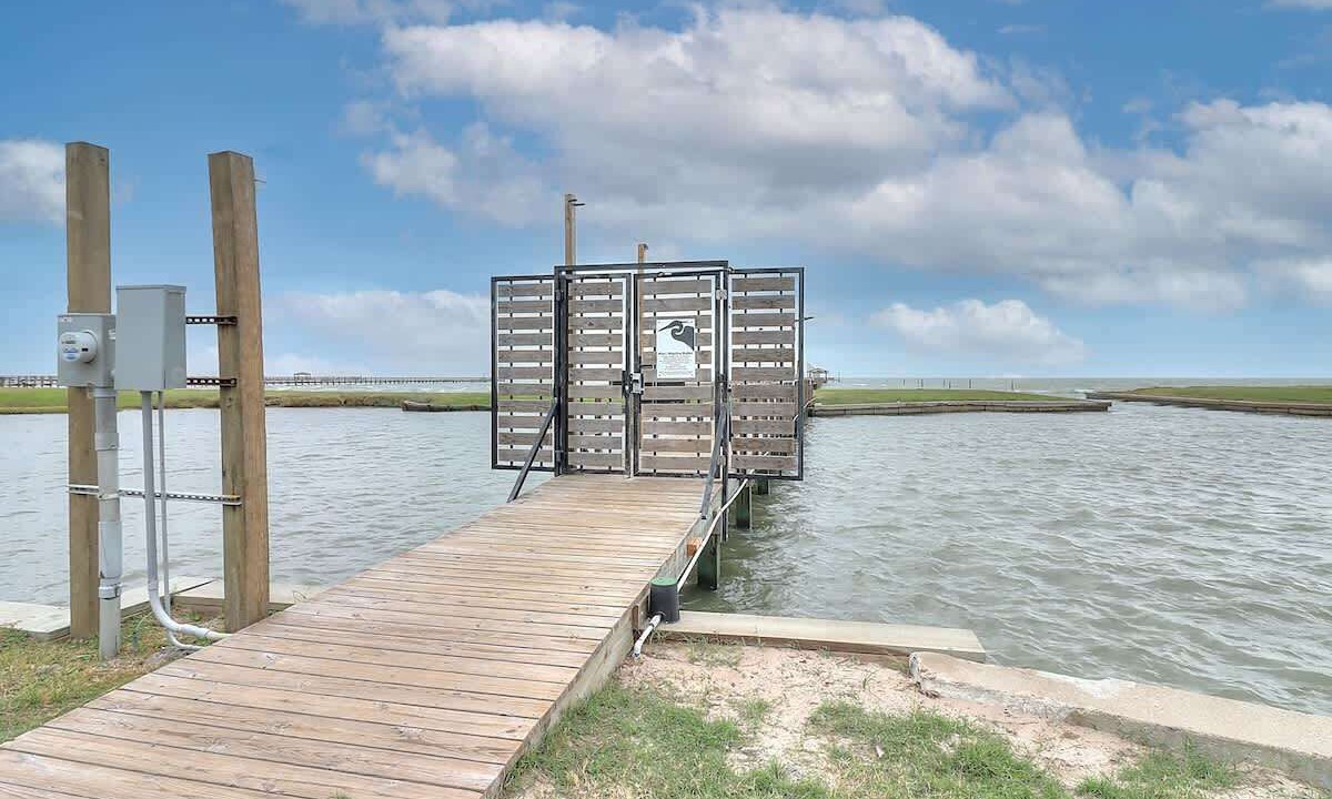 Photo of Others in Sailhouse