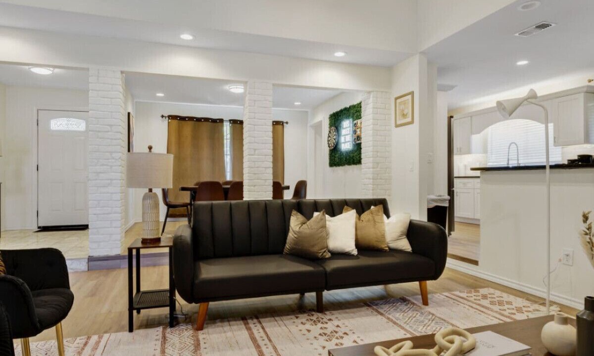 Photo of Livingroom in Plano