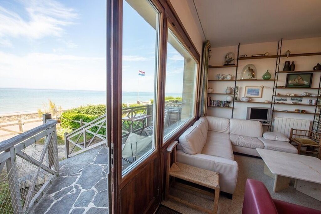 Photo of Livingroom in Saint-Regnobert-de-la-Cote-de-Nacre