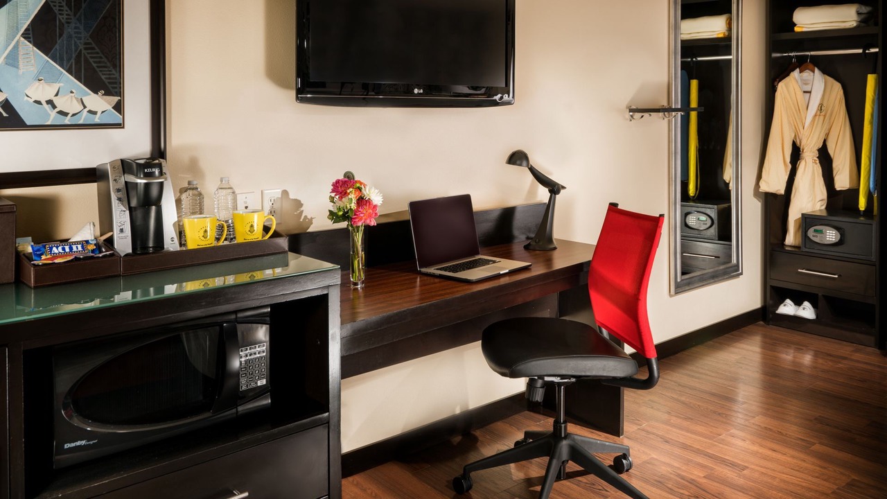 Photo of Others in Lower Queen Anne