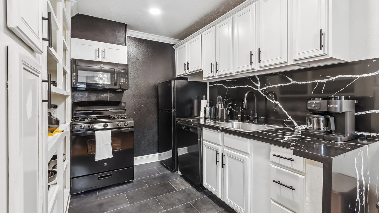 Photo of Kitchen in Neartown