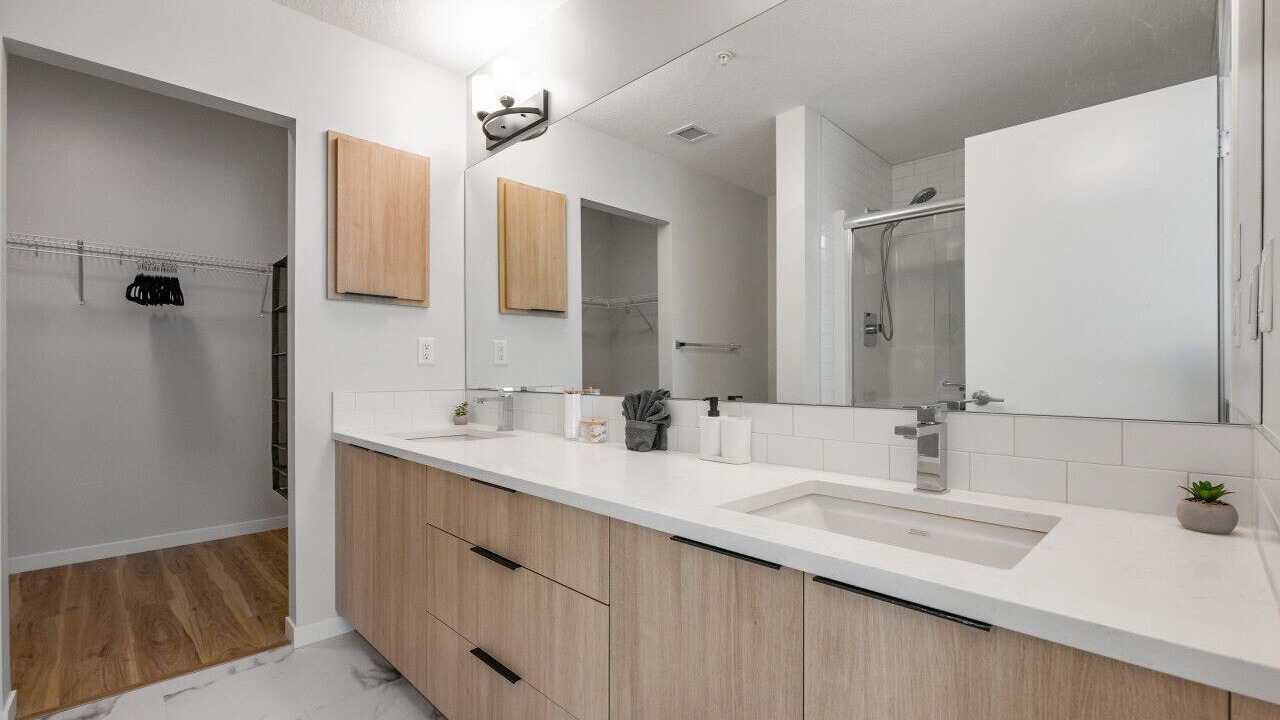 Photo of Bathroom in Southeast Calgary