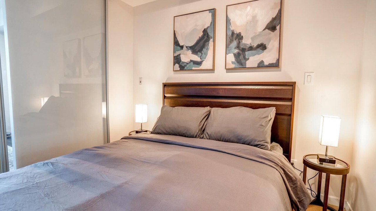 Photo of Bedroom in Toronto Entertainment District