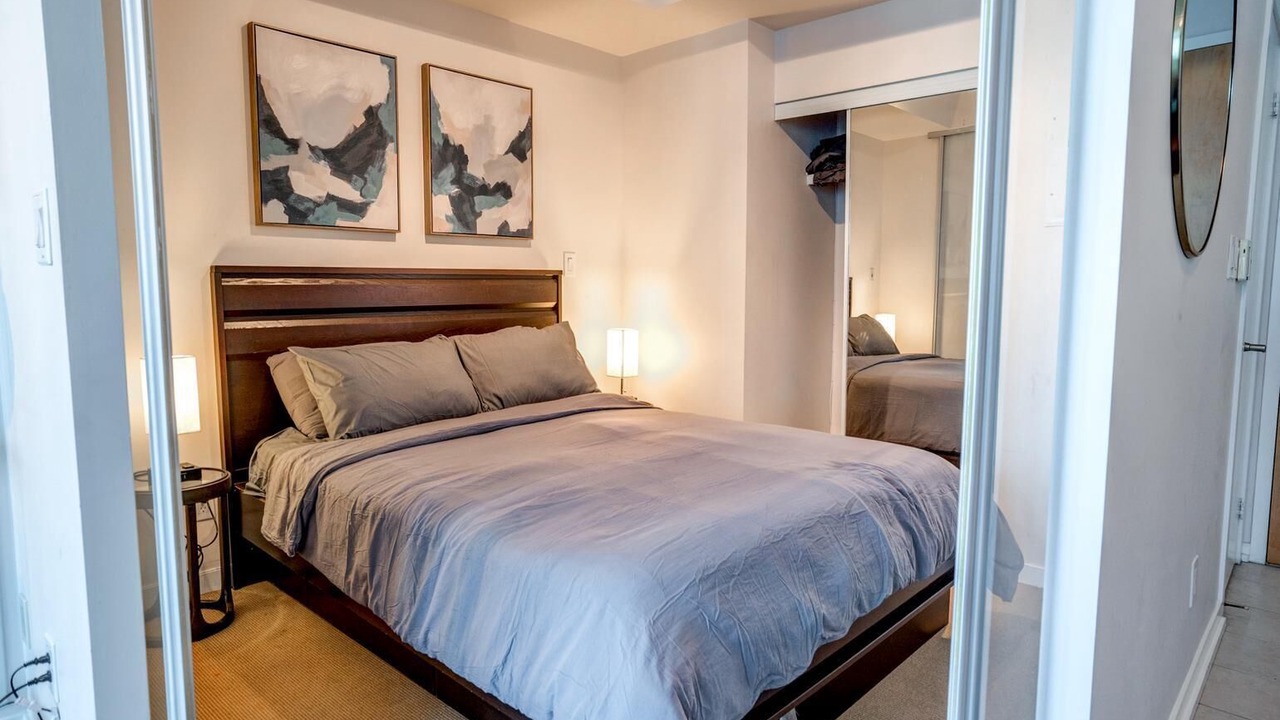 Photo of Bedroom in Toronto Entertainment District