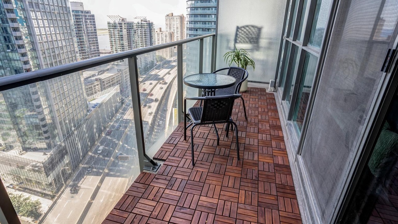 Photo of Outdoor in Toronto Entertainment District