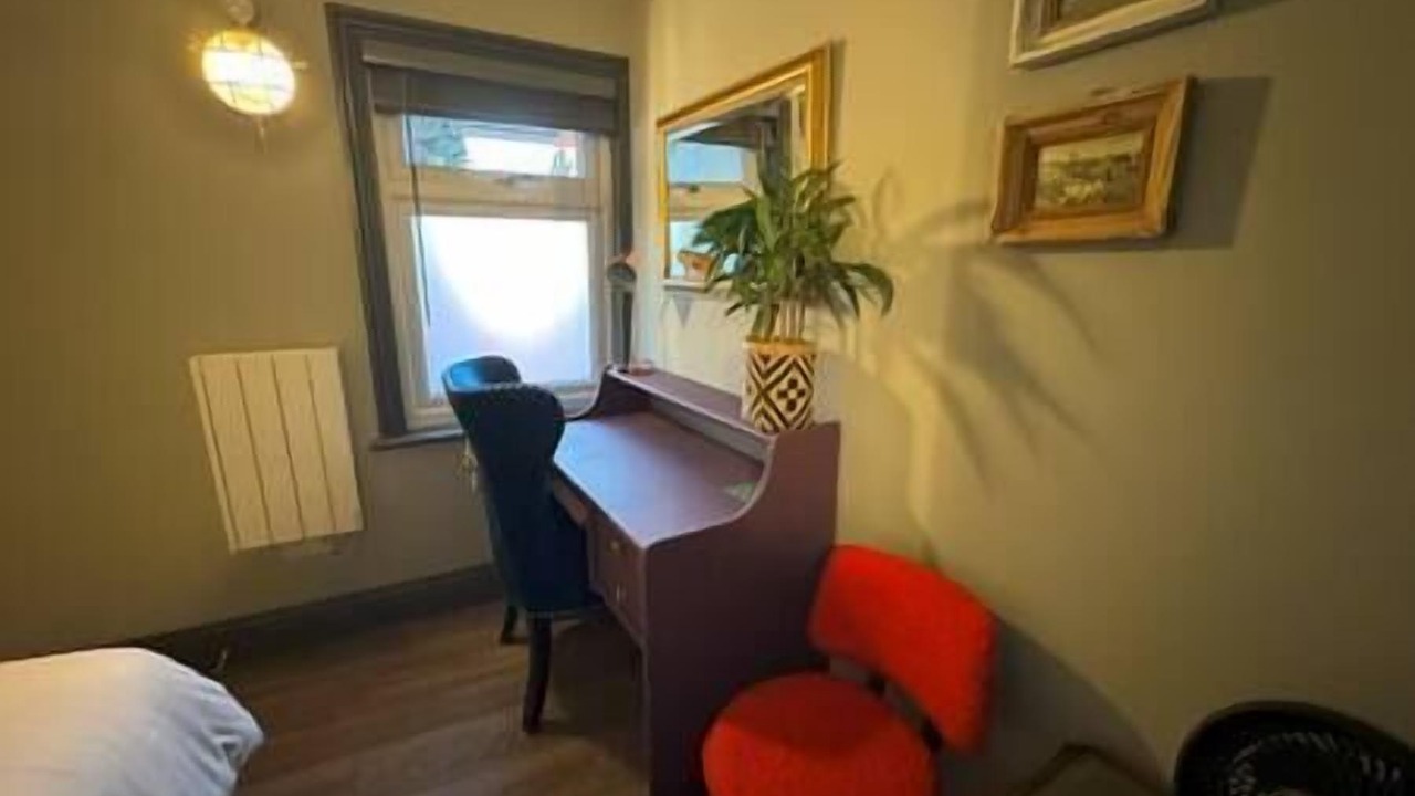 Photo of Others in Hanham