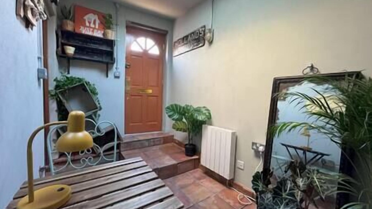 Photo of Others in Hanham