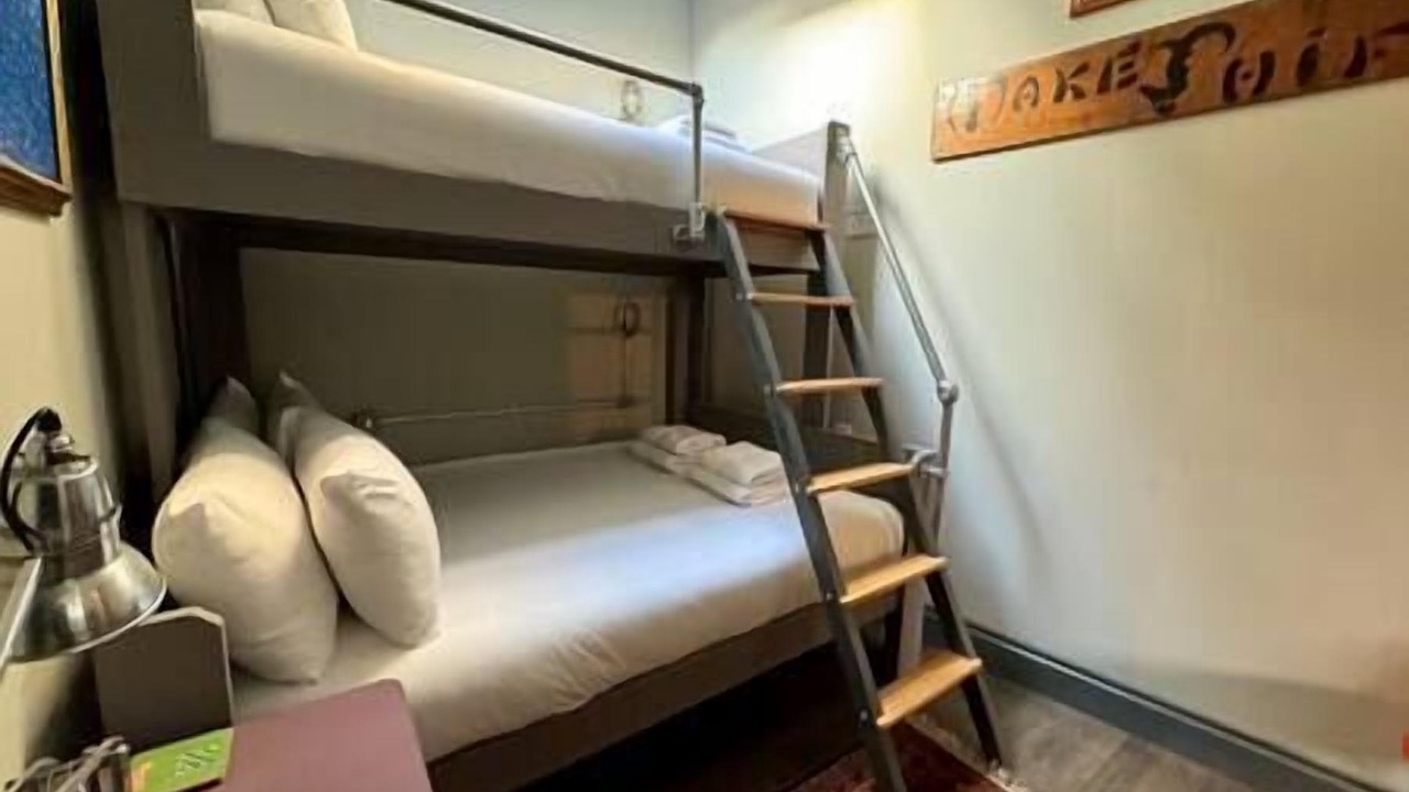 Photo of Others in Hanham