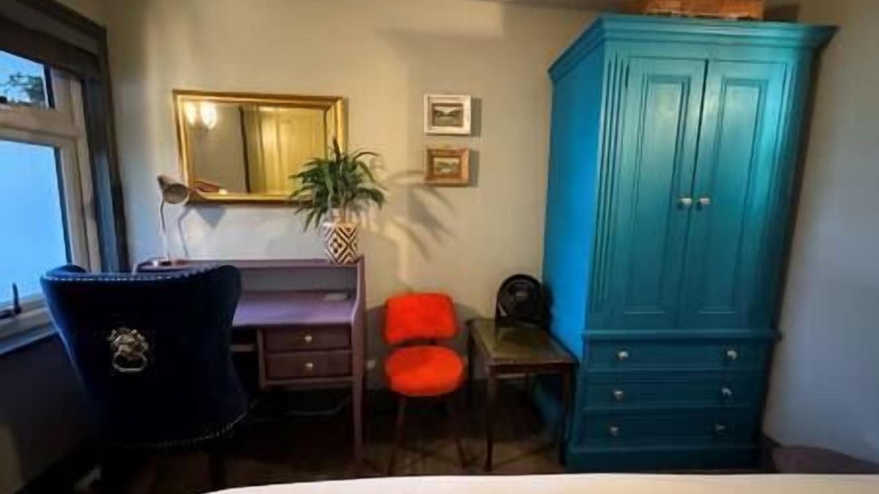 Photo of Others in Hanham