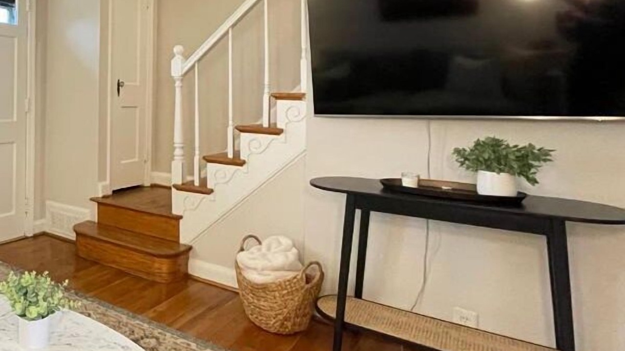 Photo of Livingroom in Old Town West