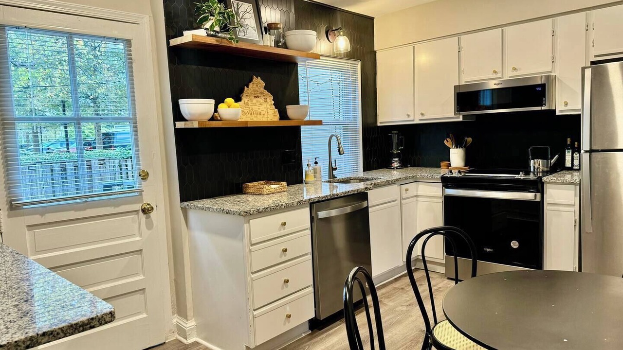 Photo of Kitchen in Old Town West