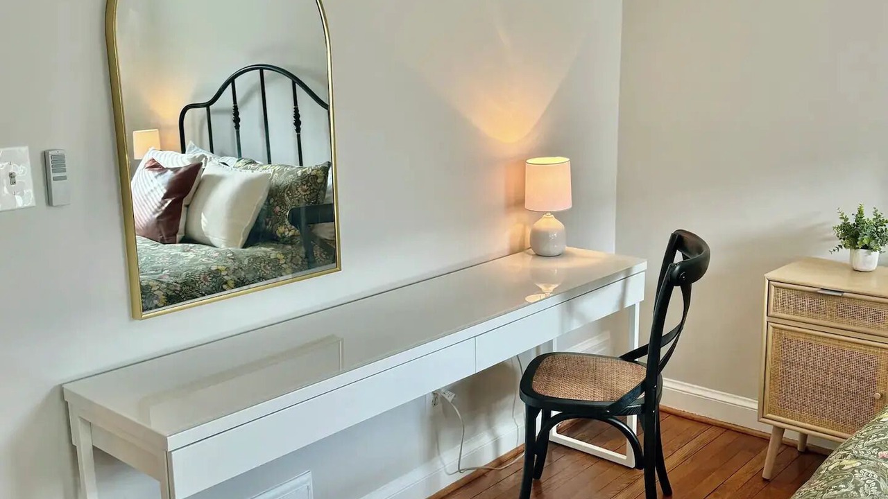 Photo of Bedroom in Old Town West