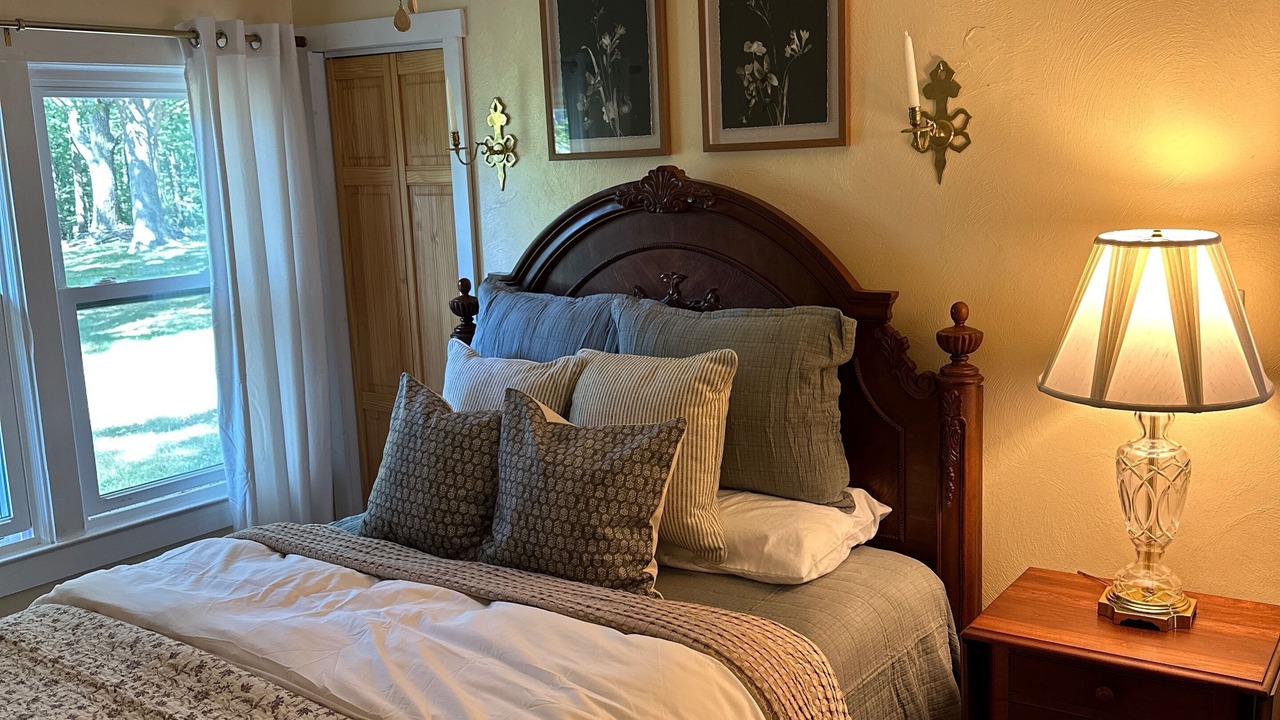 Photo of Bedroom in Catawba