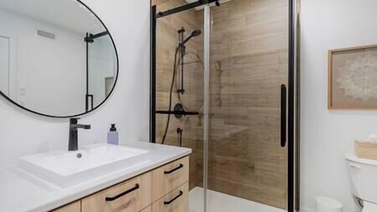 Photo of Bathroom in Shannon