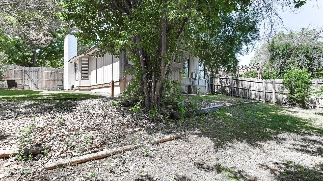 Photo of Outdoor in Greenslopes At Lake Creek