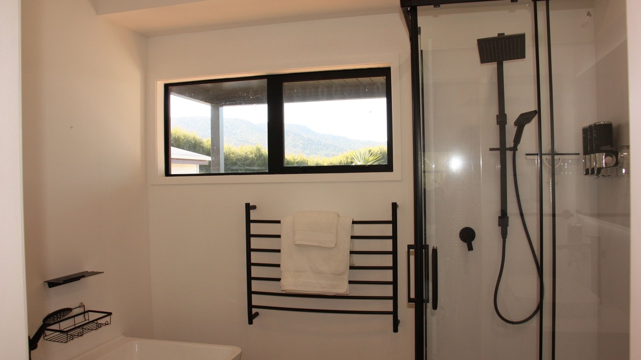 Photo of Bathroom in Katikati