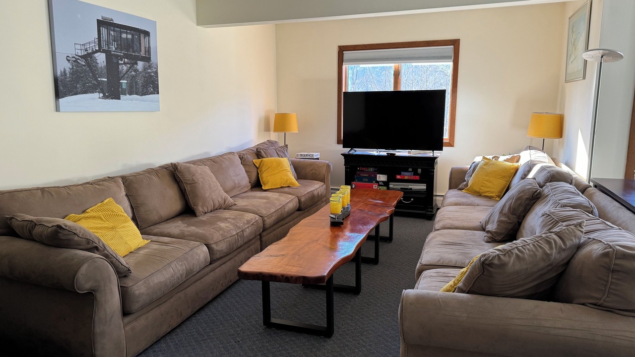 Photo of Livingroom in Pittsfield