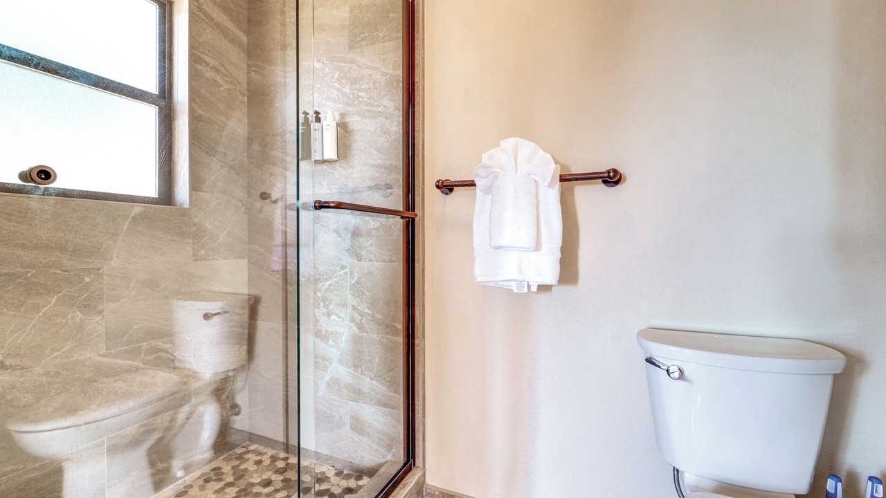 Photo of Bathroom in Kingswood Estates