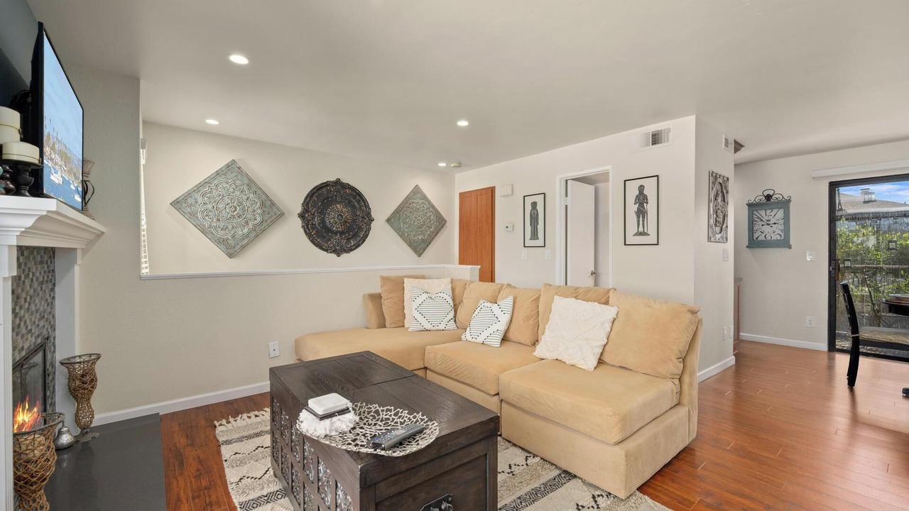 Photo of Livingroom in Middletown