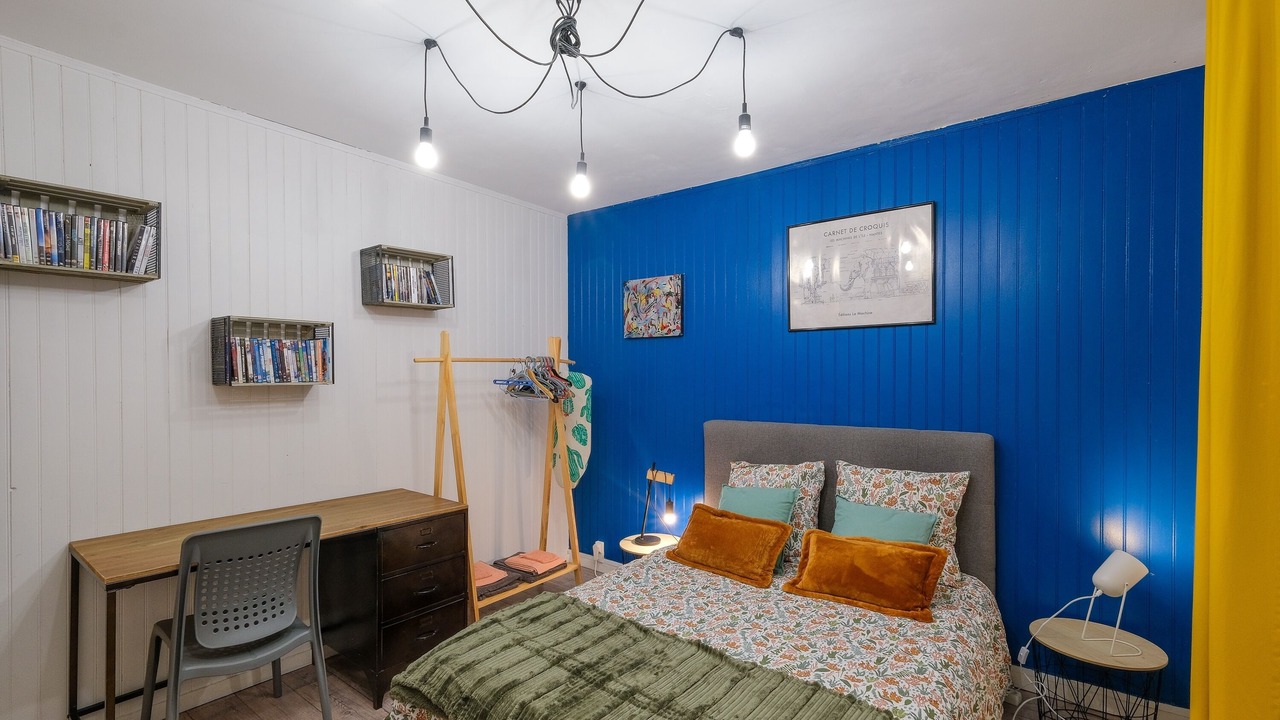 Photo of Bedroom in Saint-Nazaire