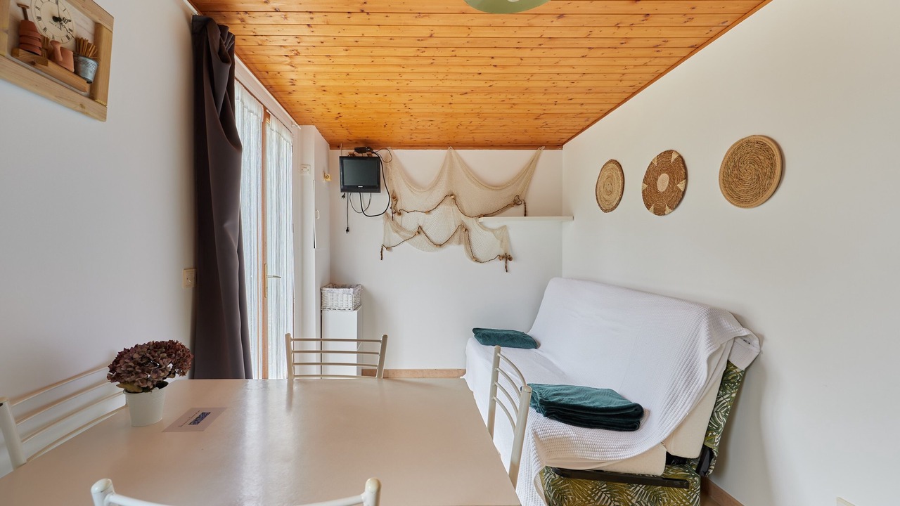 Photo of Others in Valseme