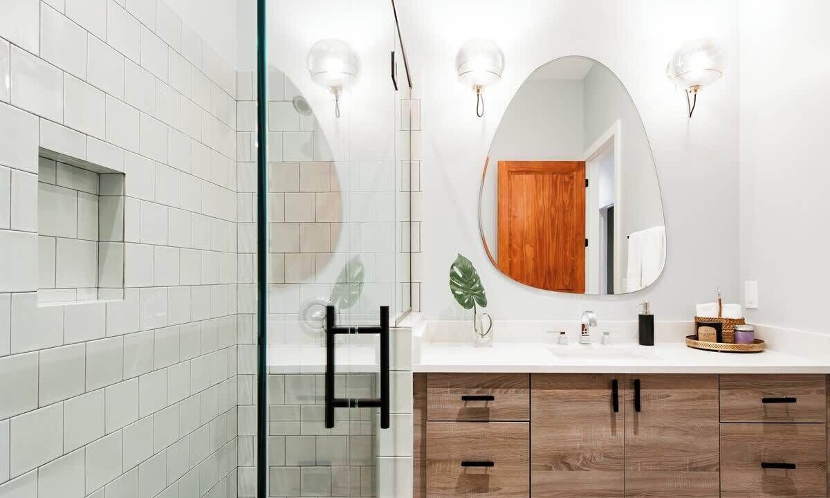Photo of Bathroom in East Riverside