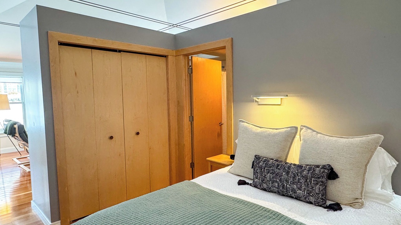 Photo of Bedroom in Harbor Springs
