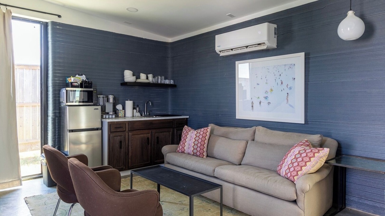 Photo of Livingroom in Round Top