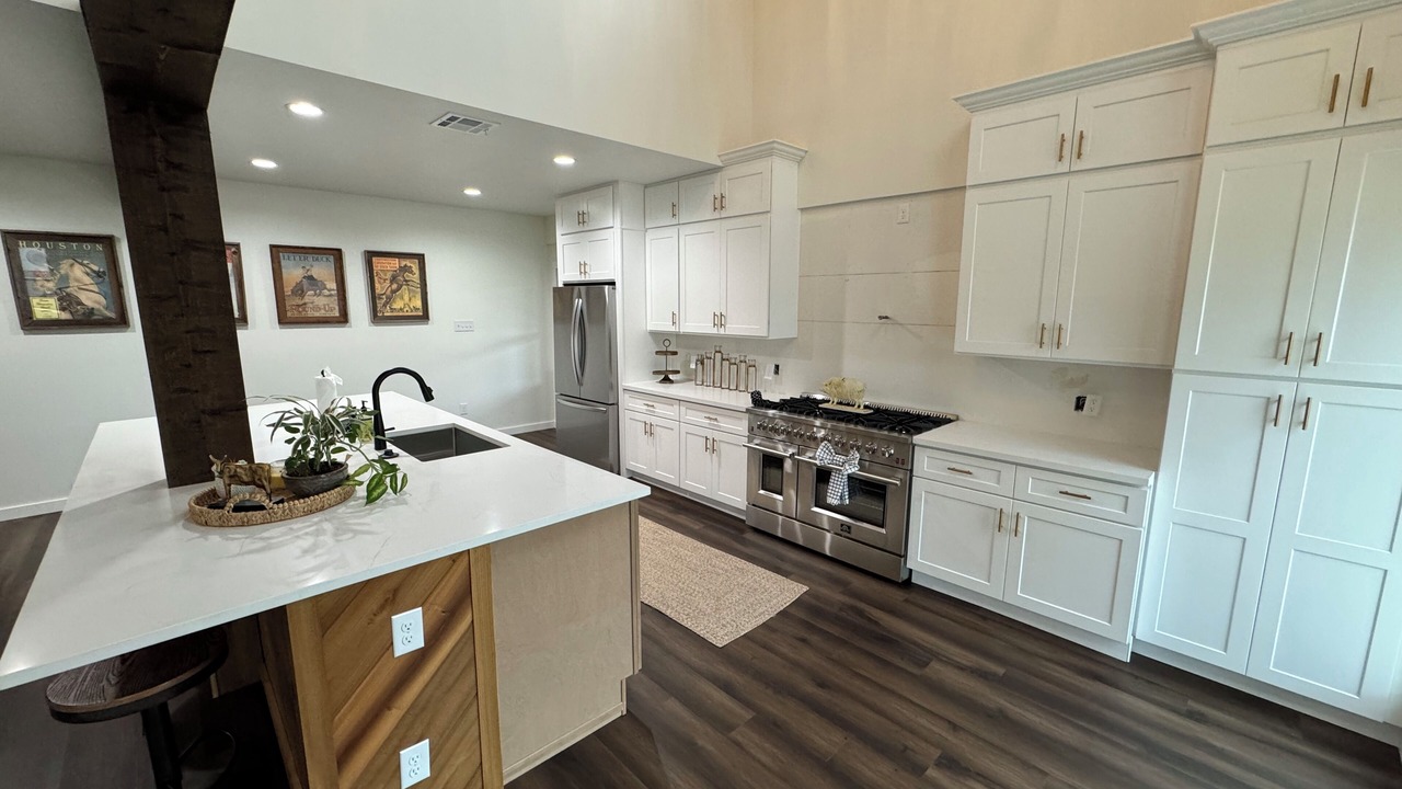 Photo of Kitchen in Alvin