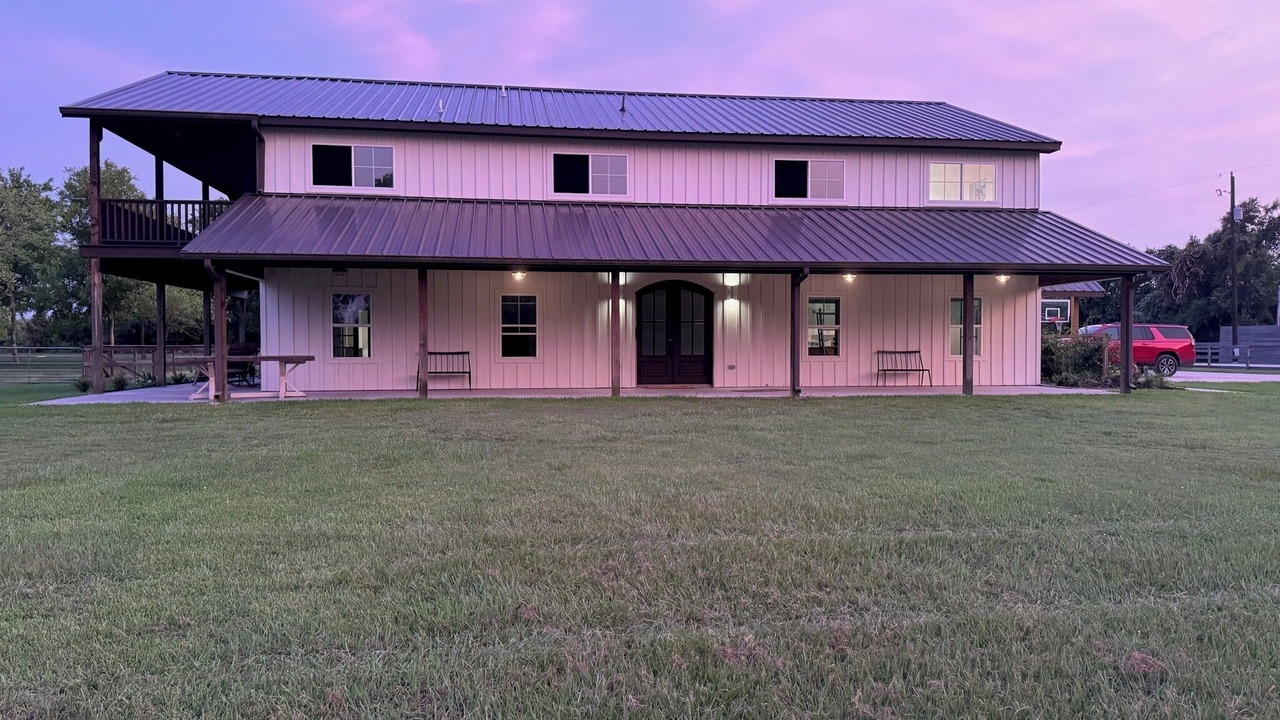 Photo of Outdoor in Alvin