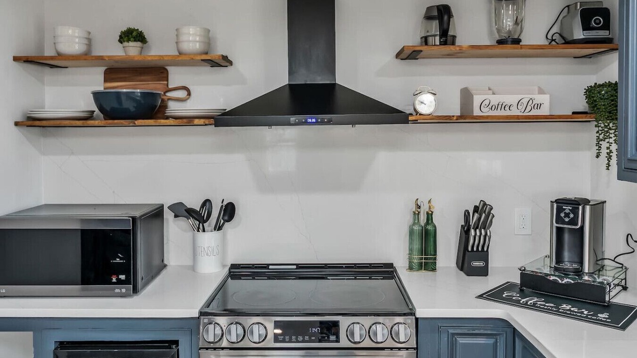 Photo of Kitchen in Methuen