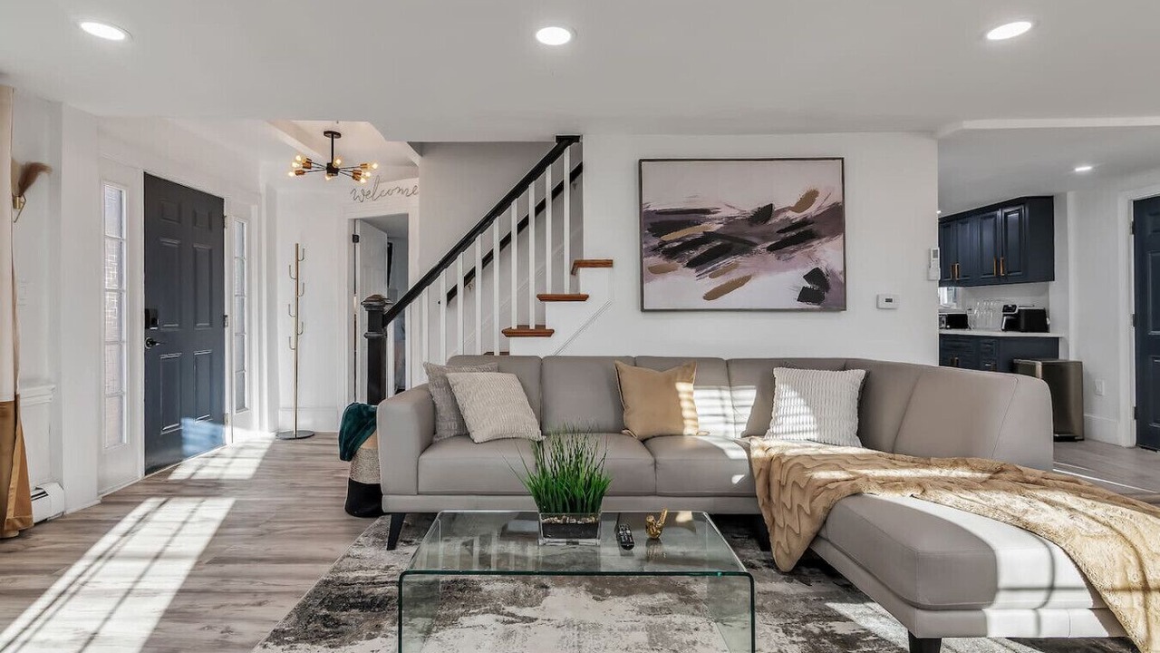 Photo of Livingroom in Methuen