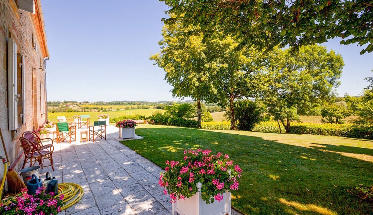 Photo of Patio Balcony in Segalas