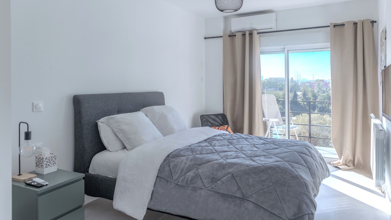 Photo of Bedroom in Epinay-sur-Seine