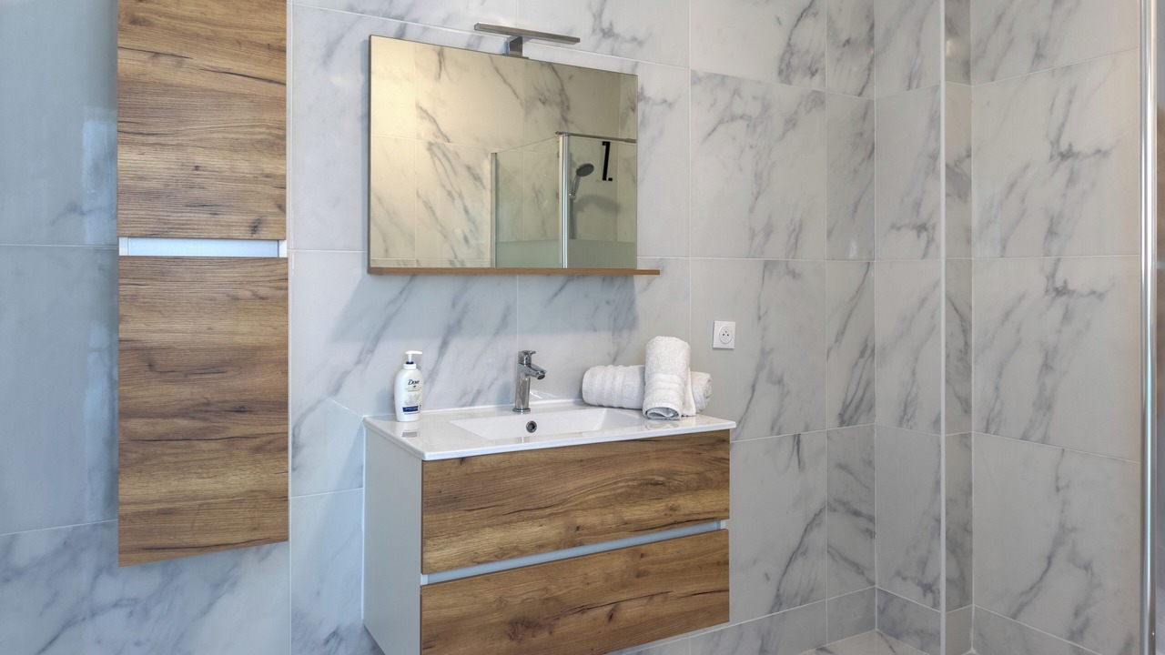 Photo of Bathroom in Epinay-sur-Seine