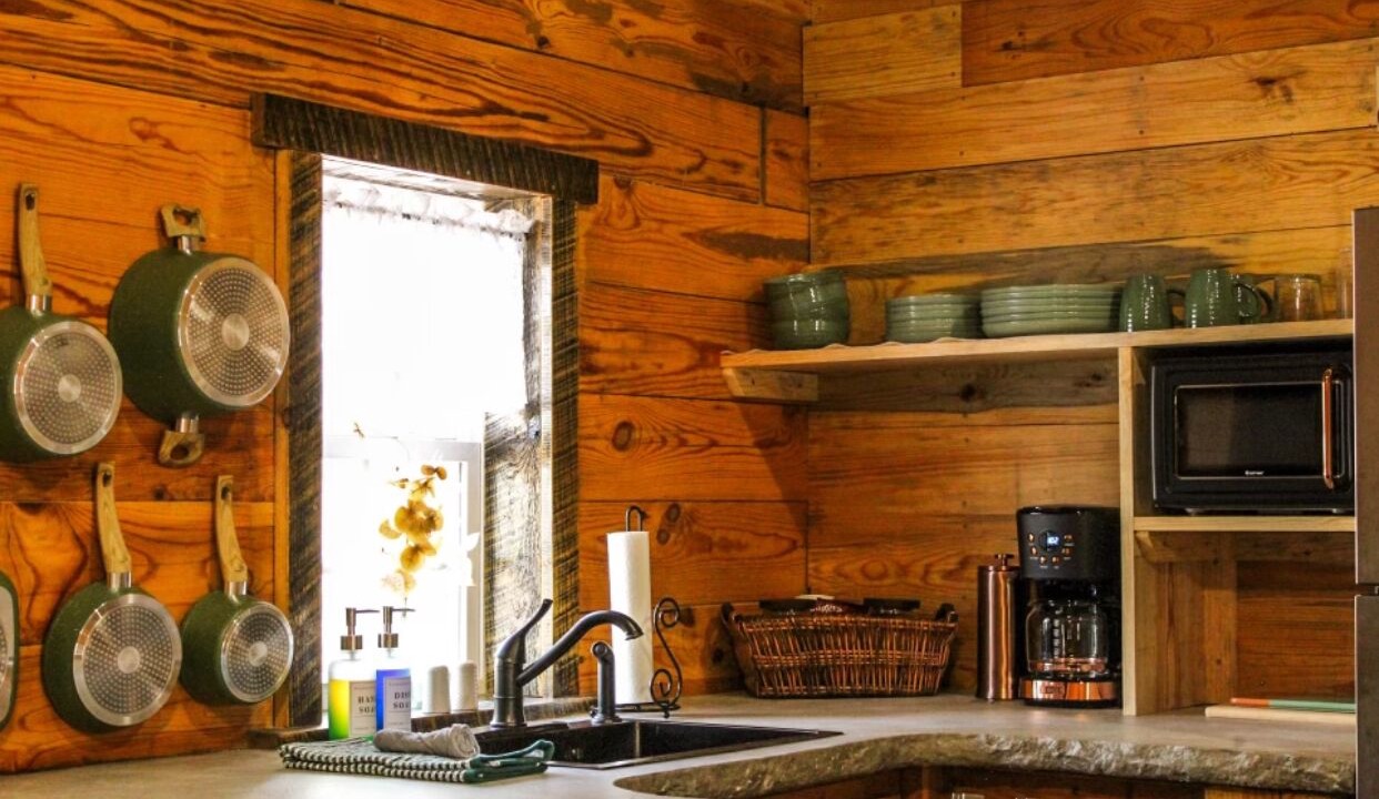 Photo of Kitchen in Eureka Springs