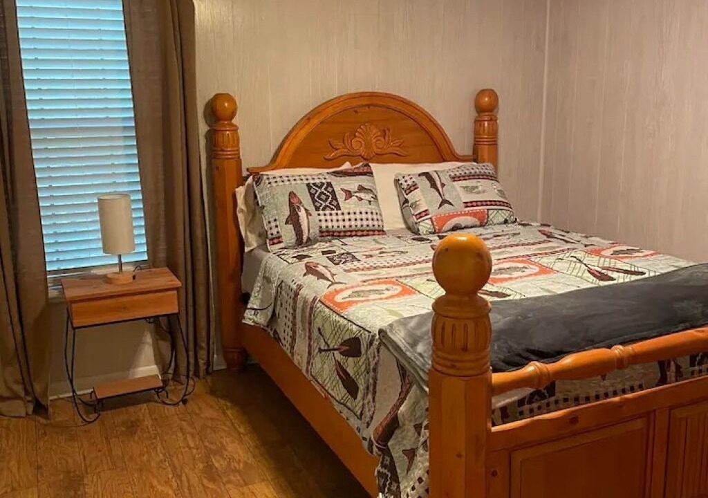 Photo of Bedroom in Abbeville