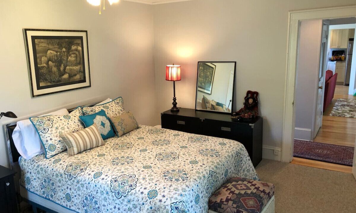 Photo of Bedroom in Back Cove