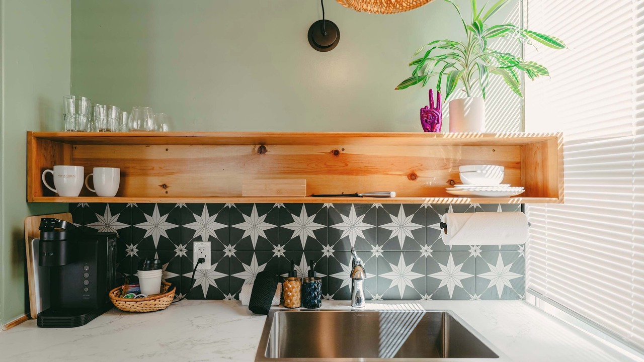 Photo of Kitchen in Historic Railroad District