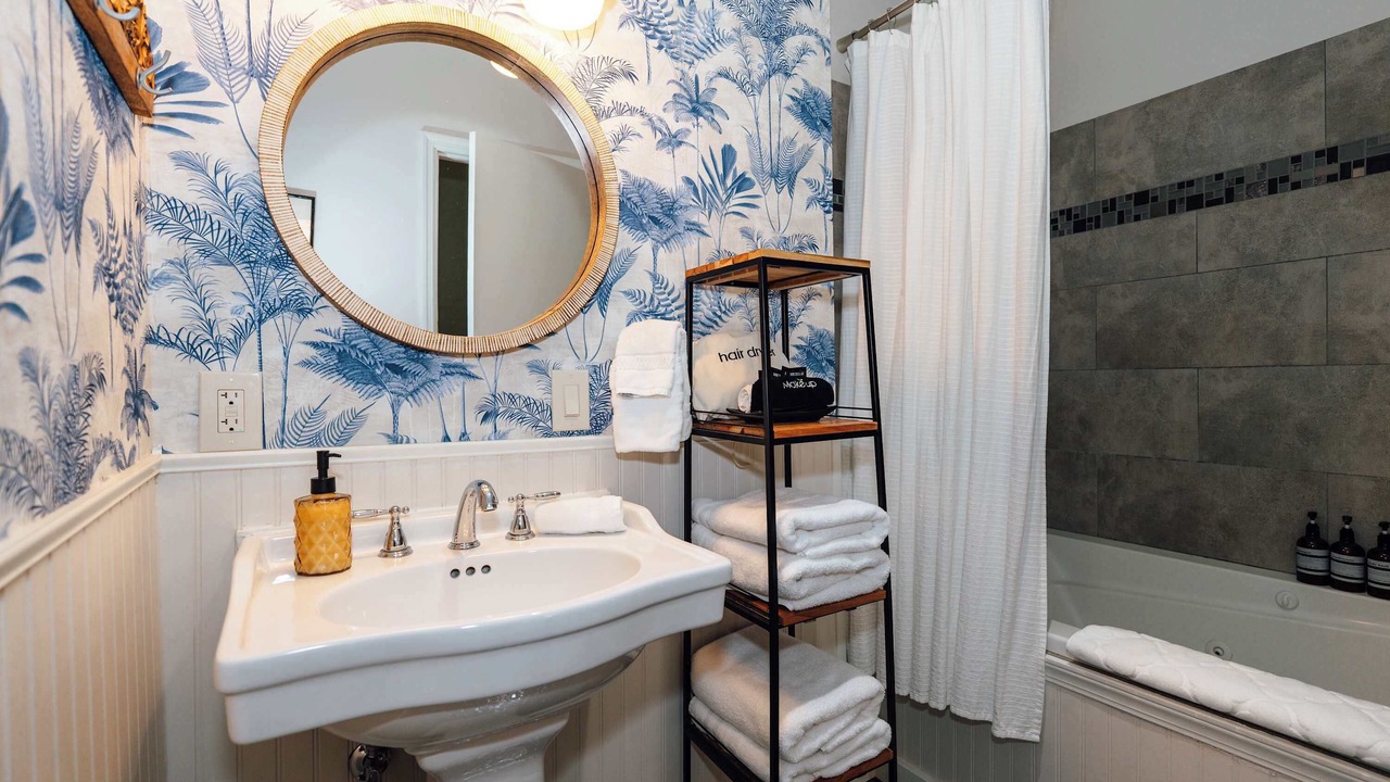 Photo of Bathroom in Historic Railroad District