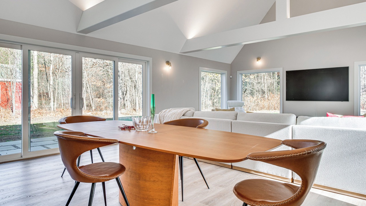 Photo of Others in South Eliot