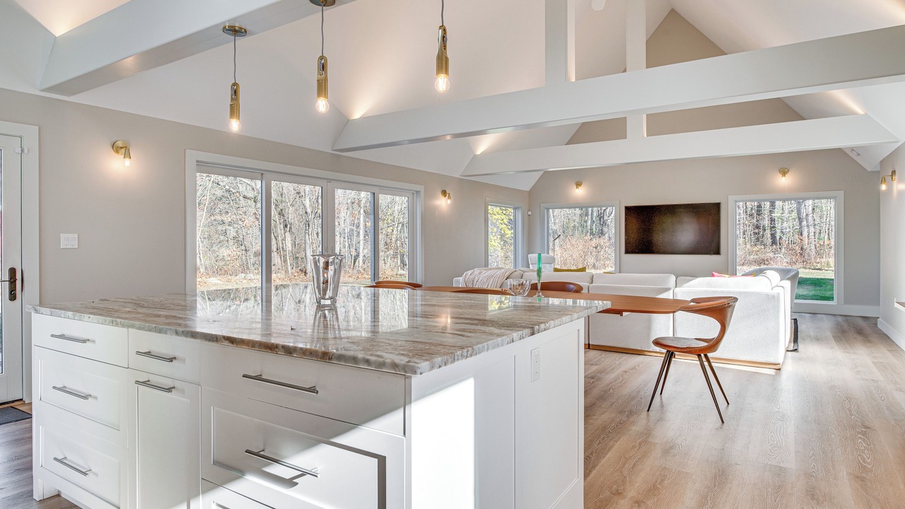 Photo of Others in South Eliot