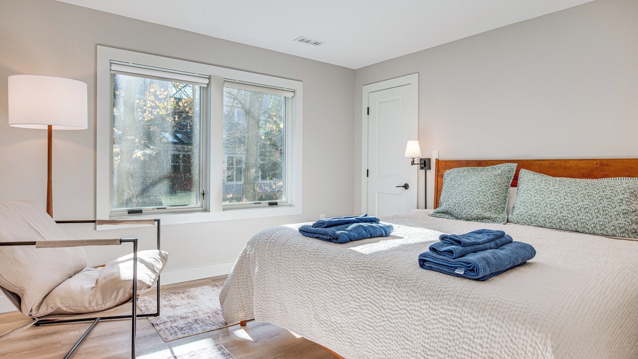 Photo of Others in South Eliot