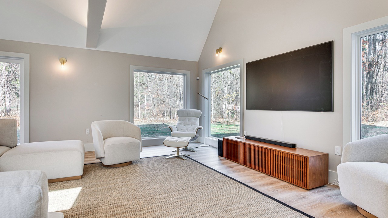 Photo of Bedroom in South Eliot