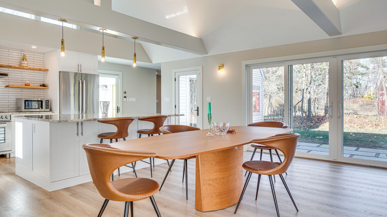 Photo of Others in South Eliot