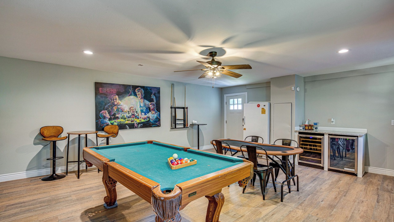 Photo of Bedroom in Gun Barrel City