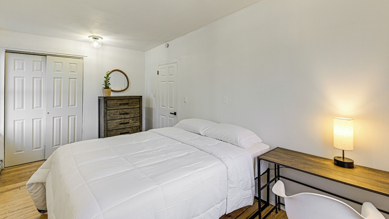 Photo of Bedroom in Hastings