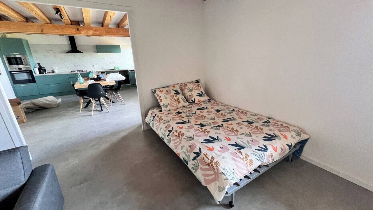 Photo of Bedroom in Vosne-Romanee