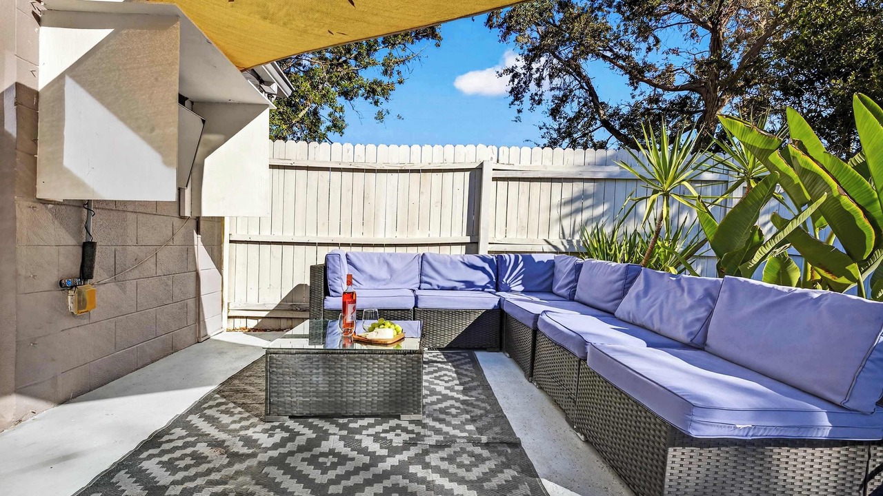 Photo of Patio Balcony in Sun Bay South