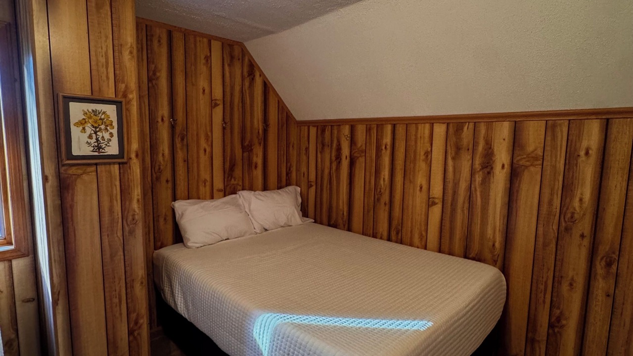 Photo of Bedroom in Goodman